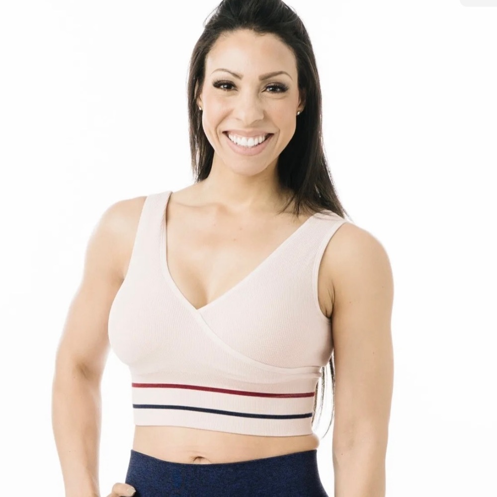 Zyia Active Blossom Waffle Stripe Sports Bra ~ Blush ~ Size Medium ~ NWTB.